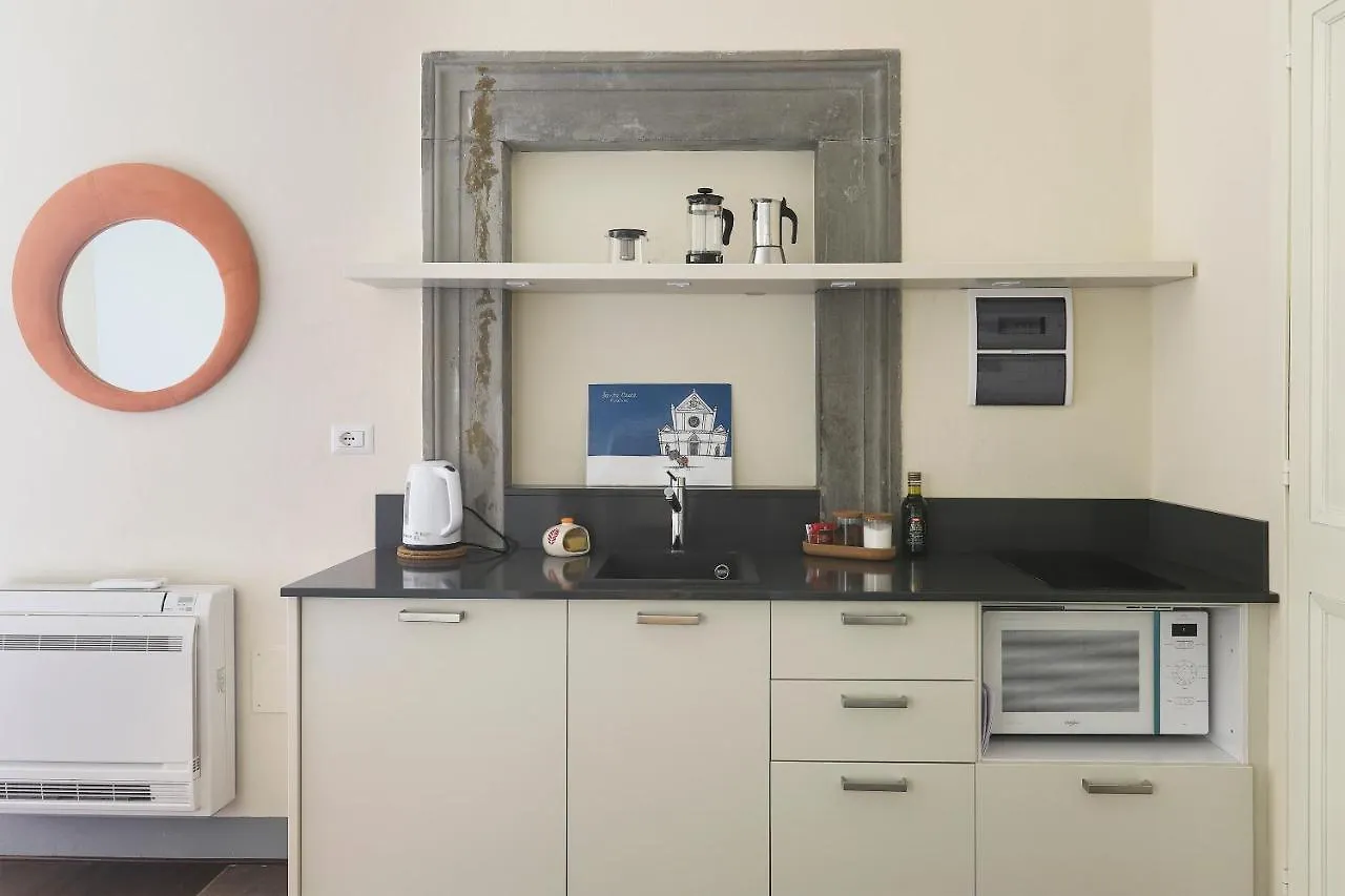 Apt. Perla - Pauline Suites, Palazzo Borghese Флоренция 0*,  Италия